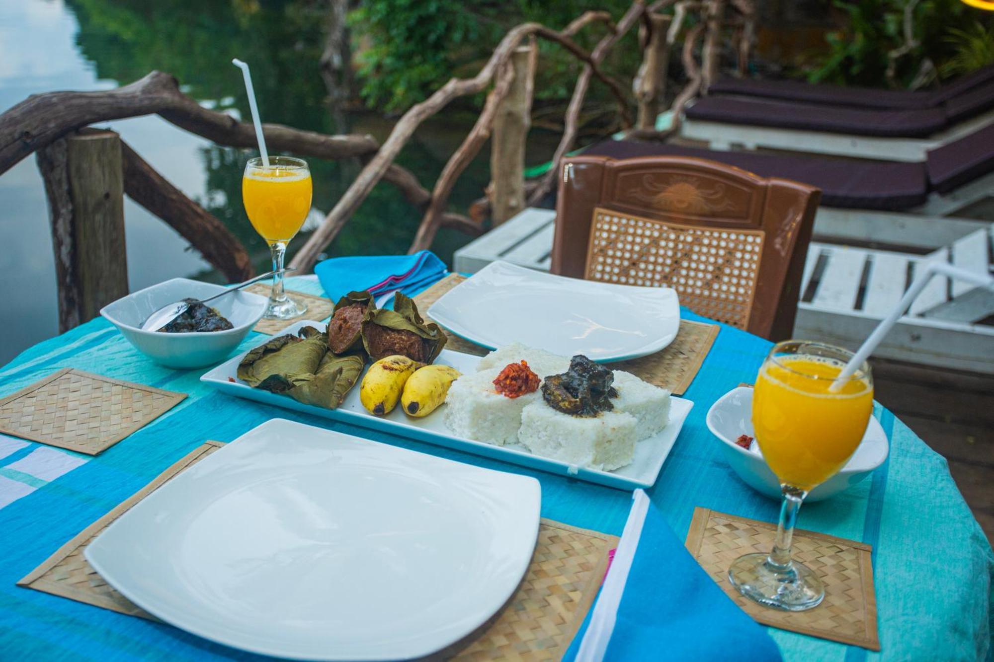 Aki Luna Lagoon Resort Хиккадува Экстерьер фото